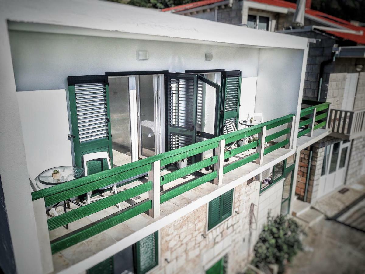 Apartmani Ada 1 Povlja  Eksteriør bilde